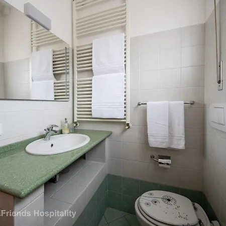 River House Apartamento *